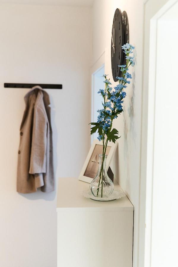 N2 Centrally Located 3-Room Apartment With Balcony Or Individual Rooms Karlsruhe Extérieur photo